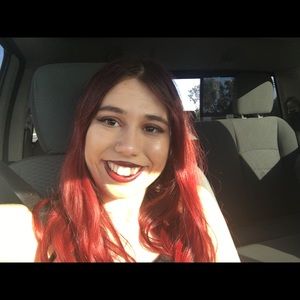 Meet your Posher, Brooke